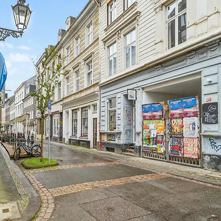 Zentral Wohnen Im Luisenviertel Kueche & Smart-tv